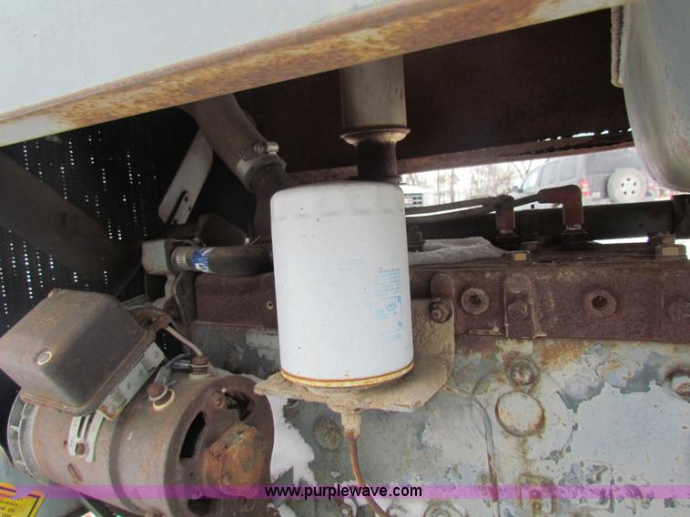 image for item AJ9462 Lincoln SA-200-I-163 arc welder