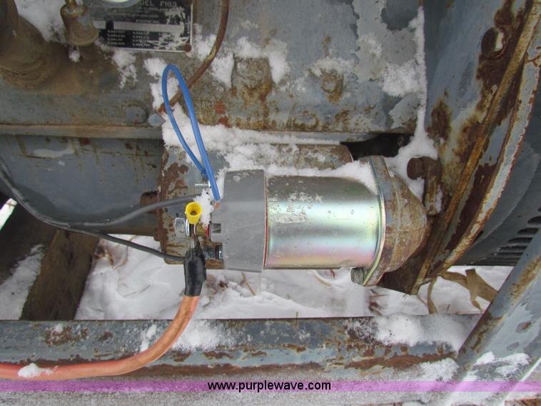 image for item AJ9462 Lincoln SA-200-I-163 arc welder