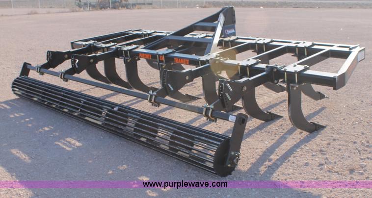 image for item AO9746 Bison MC01130000A 13 shank ripper