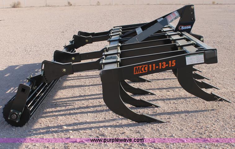 image for item AO9746 Bison MC01130000A 13 shank ripper