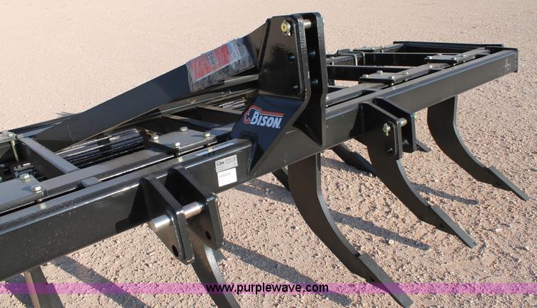 image for item AO9746 Bison MC01130000A 13 shank ripper