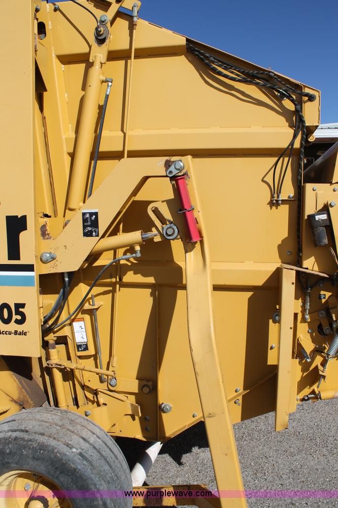 image for item C3735 Vermeer 605 XL round baler