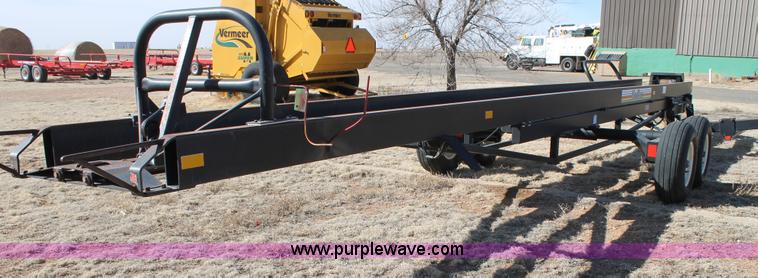 image for item C3736 1998 Mac Don 1000 bale mover