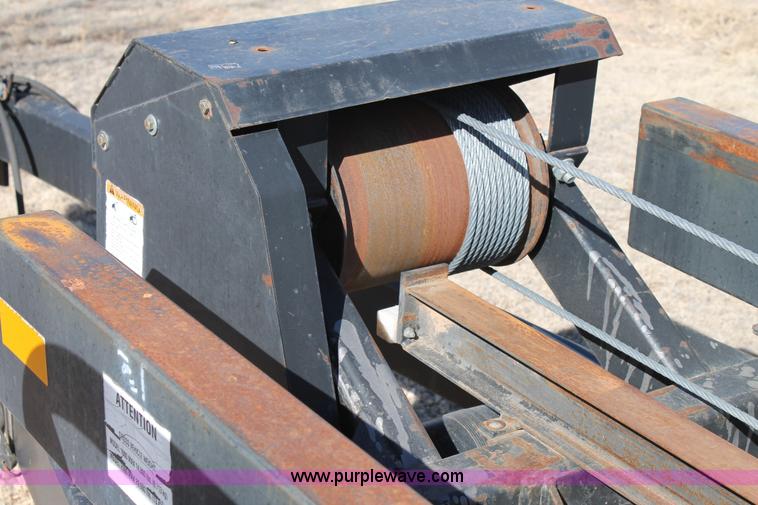 image for item C3736 1998 Mac Don 1000 bale mover