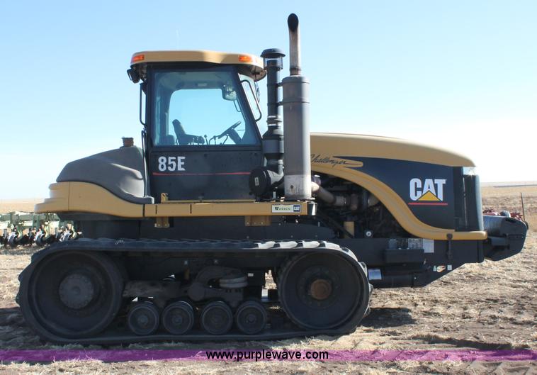 image for item C3742 2001 Caterpillar Challenger 85E tractor