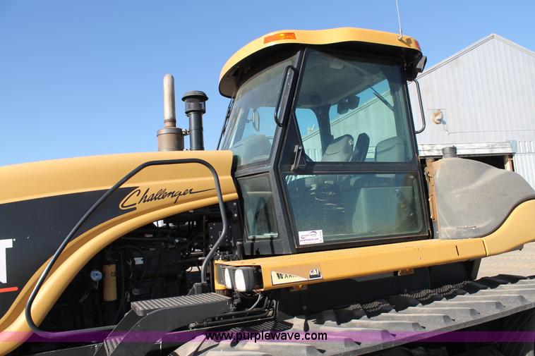 image for item C3742 2001 Caterpillar Challenger 85E tractor