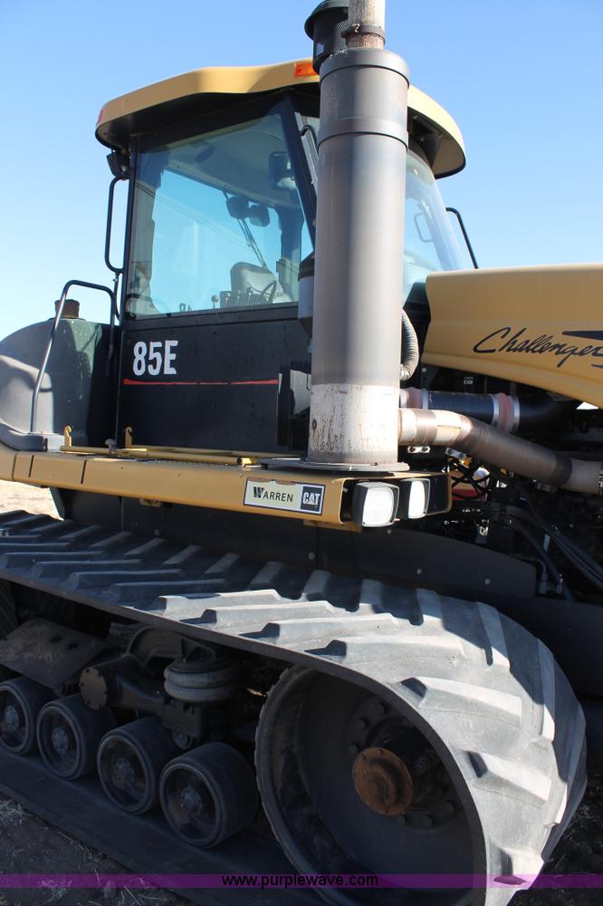 image for item C3742 2001 Caterpillar Challenger 85E tractor