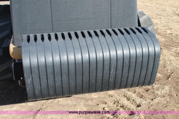 image for item C3742 2001 Caterpillar Challenger 85E tractor