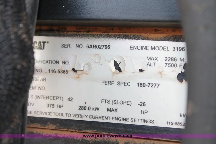 image for item C3742 2001 Caterpillar Challenger 85E tractor