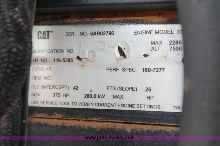 image for item C3742 2001 Caterpillar Challenger 85E tractor