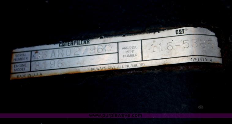 image for item C3742 2001 Caterpillar Challenger 85E tractor