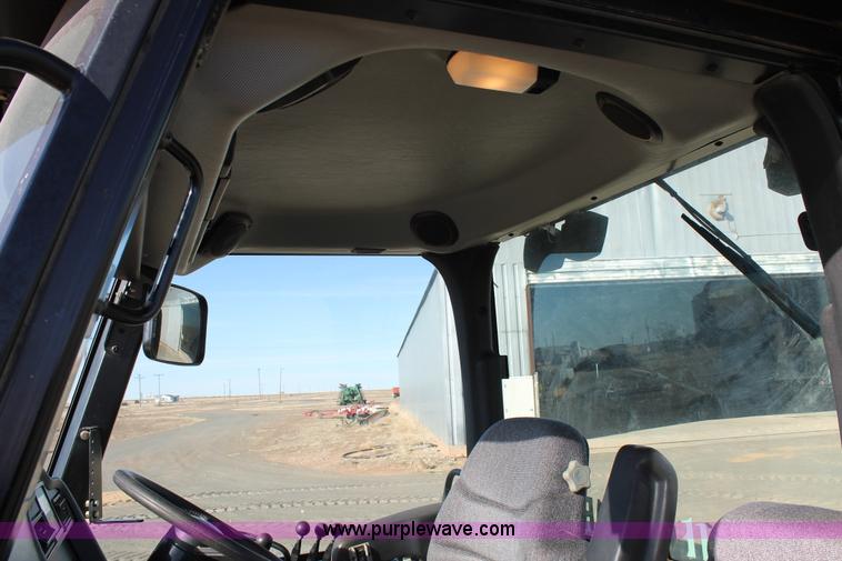 image for item C3742 2001 Caterpillar Challenger 85E tractor