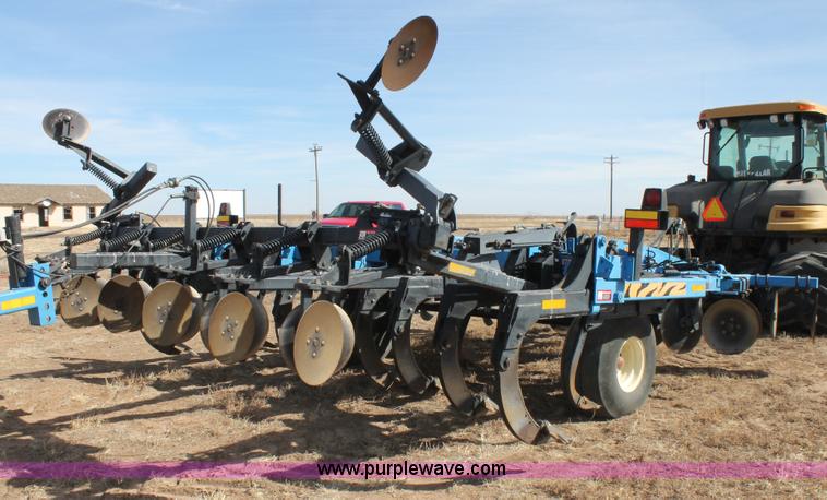 image for item C3743 DMI 730B Ecolo-Tiger 20' disk ripper