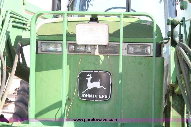 image for item C3749 1992 John Deere 4560 MFWD tractor