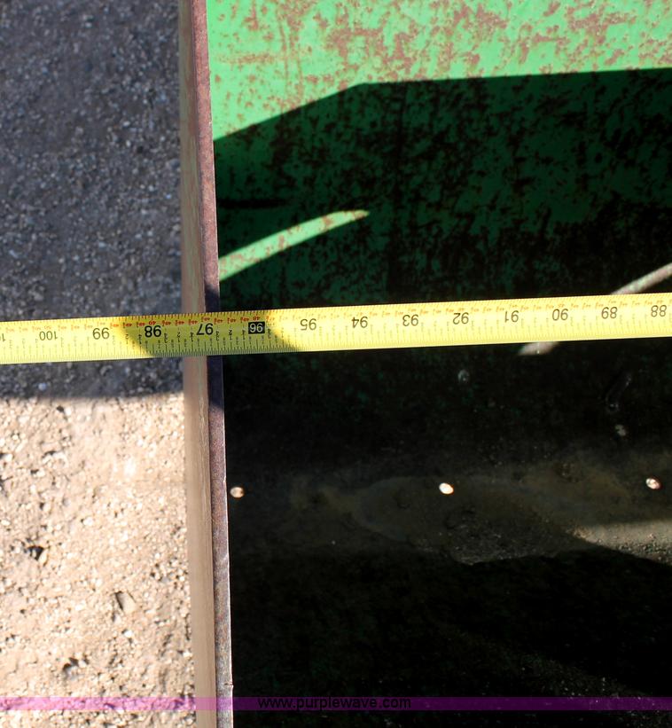 image for item C3749 1992 John Deere 4560 MFWD tractor