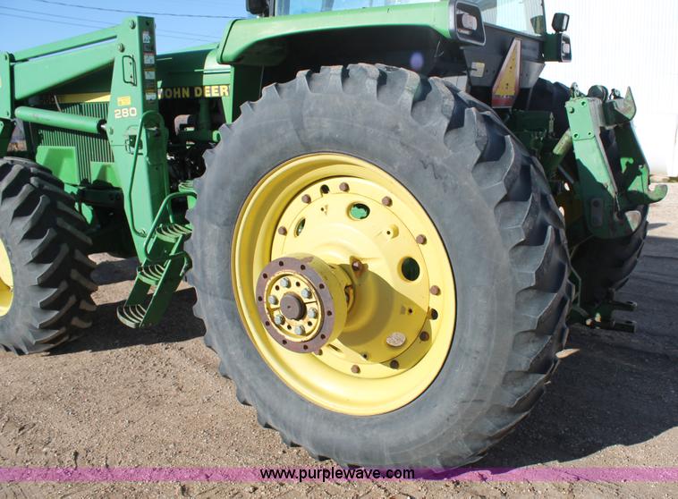 image for item C3749 1992 John Deere 4560 MFWD tractor