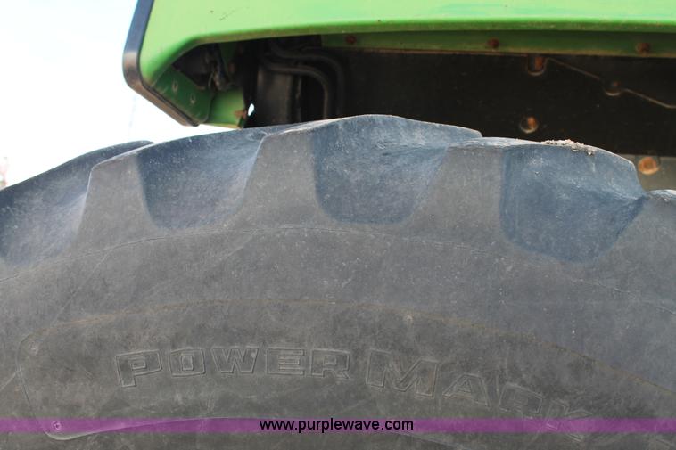 image for item C3749 1992 John Deere 4560 MFWD tractor