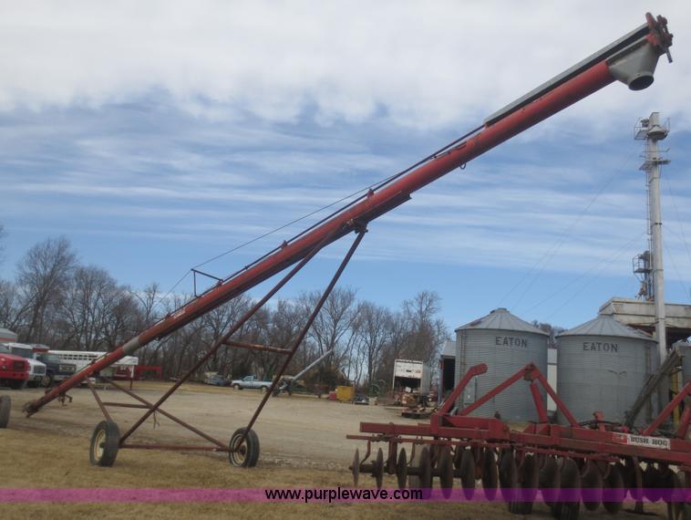 image for item F6775 Hutchinson 8" portable auger