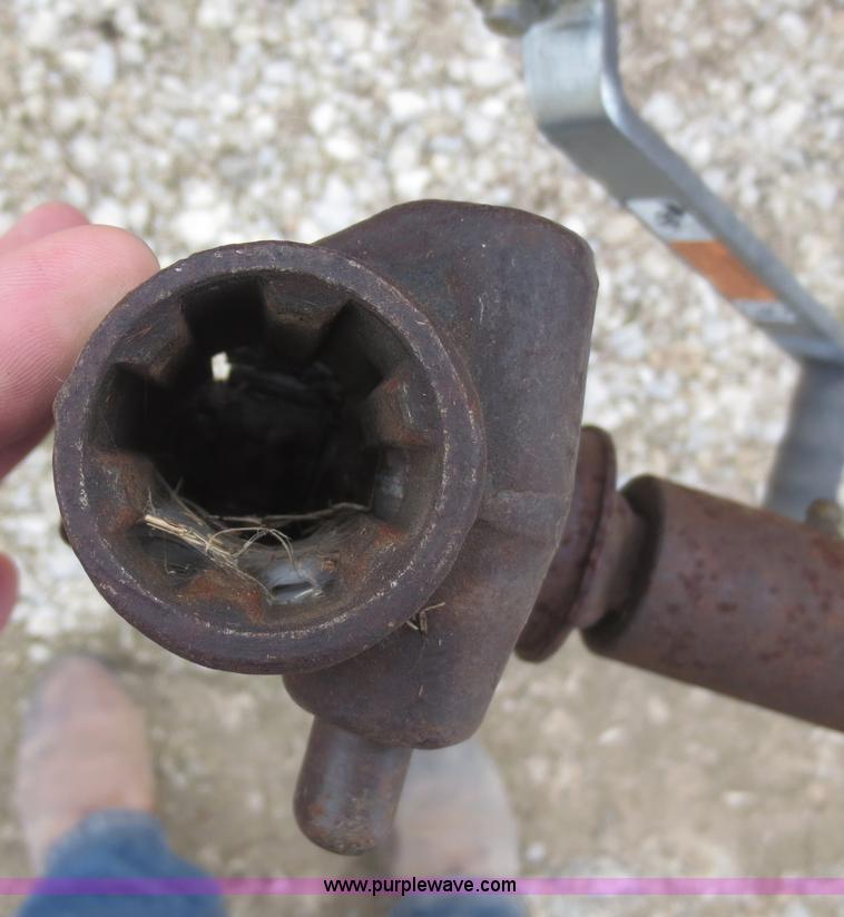 image for item F6775 Hutchinson 8" portable auger