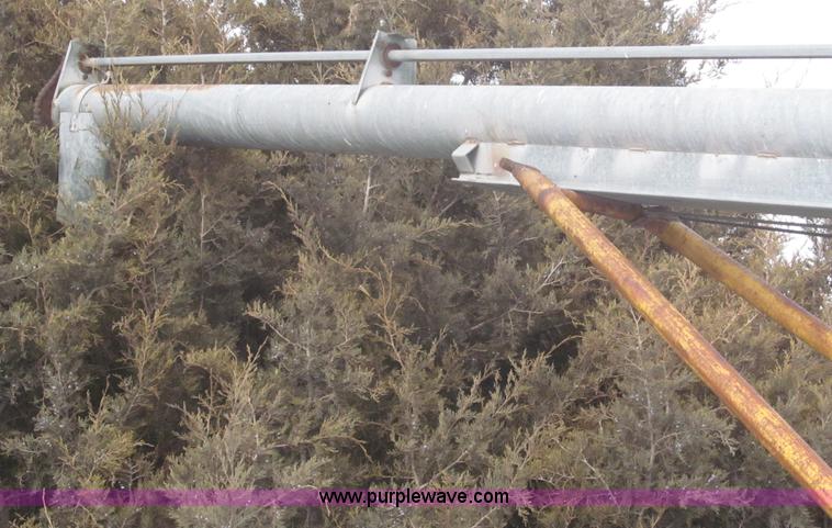 image for item F7244 Hutchinson 6" portable auger