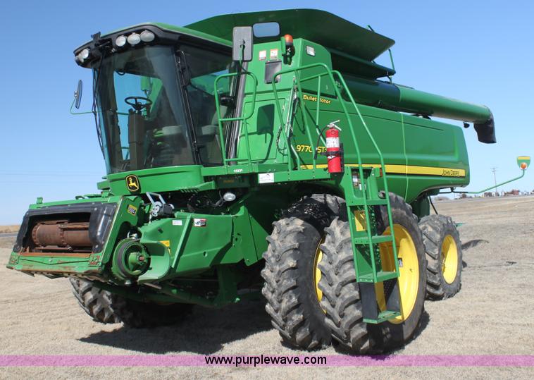 image for item G4065 2010 John Deere 9770 STS 2WD combine