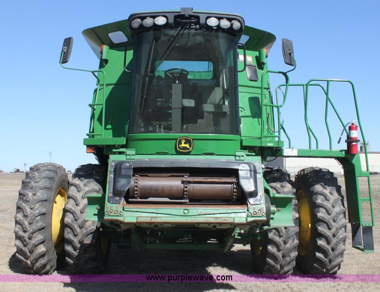 image for item G4065 2010 John Deere 9770 STS 2WD combine
