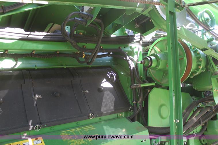 image for item G4065 2010 John Deere 9770 STS 2WD combine