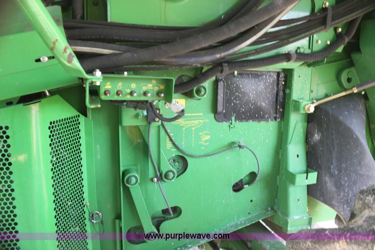 image for item G4065 2010 John Deere 9770 STS 2WD combine