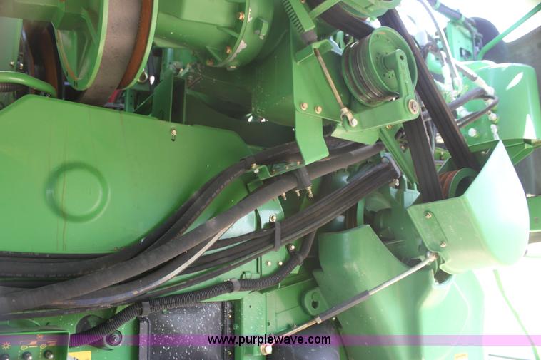 image for item G4065 2010 John Deere 9770 STS 2WD combine