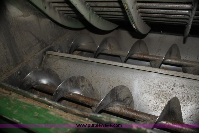 image for item G4065 2010 John Deere 9770 STS 2WD combine