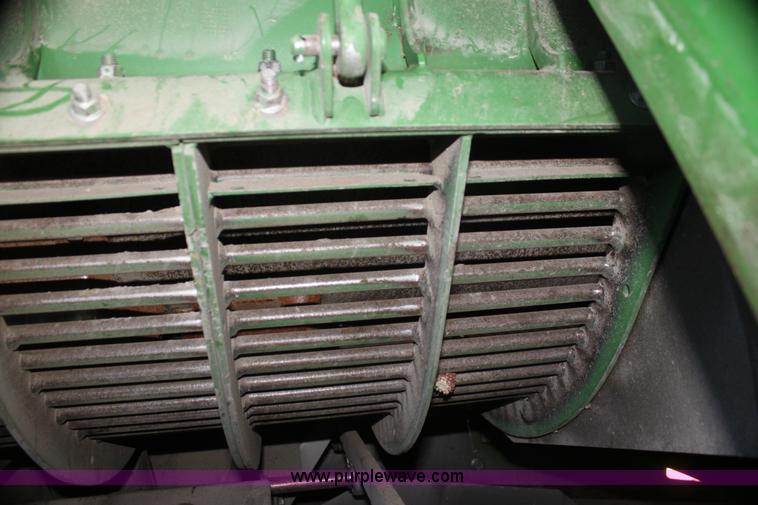 image for item G4065 2010 John Deere 9770 STS 2WD combine