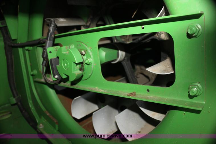 image for item G4065 2010 John Deere 9770 STS 2WD combine