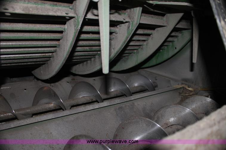 image for item G4065 2010 John Deere 9770 STS 2WD combine