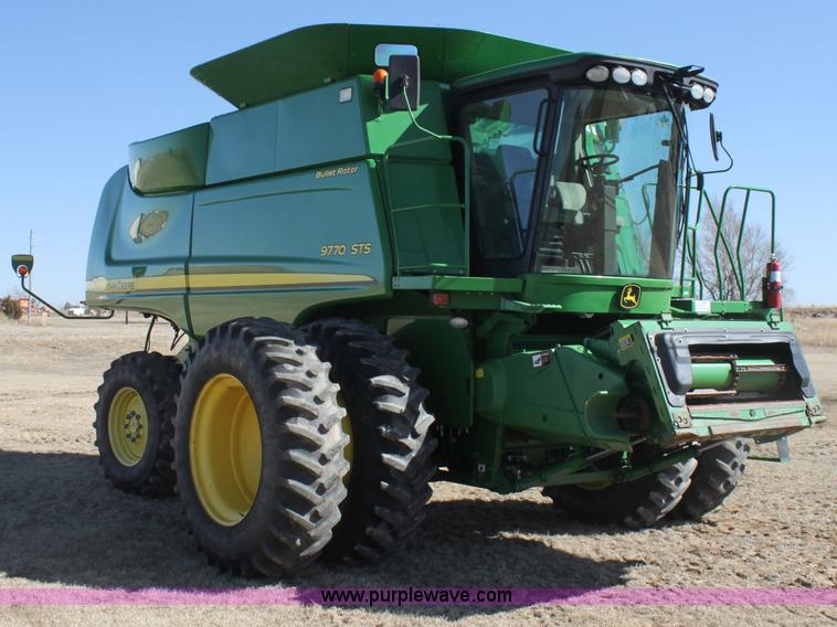 image for item G4066 2010 John Deere 9770 STS RWA combine