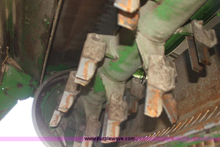 image for item G4066 2010 John Deere 9770 STS RWA combine