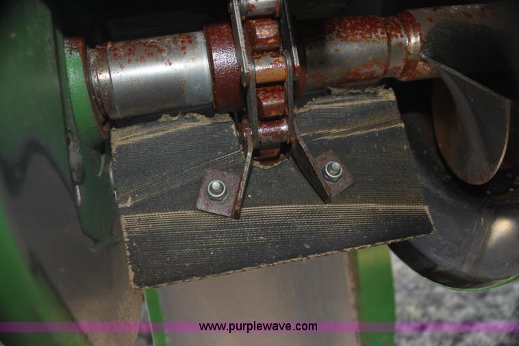 image for item G4066 2010 John Deere 9770 STS RWA combine