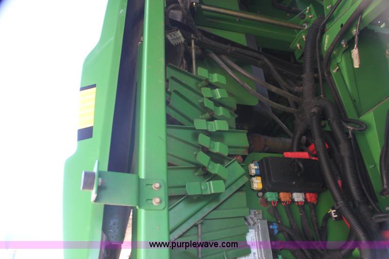 image for item G4067 2010 John Deere 9770 STS RWA combine