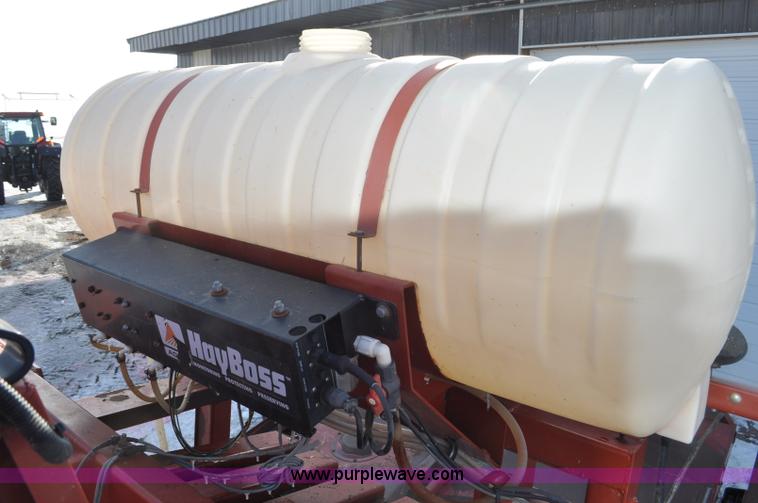 image for item G6414 2004 Hesston 4910 square baler