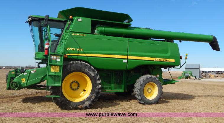 image for item G9362 2010 John Deere 9770 STS 2WD combine