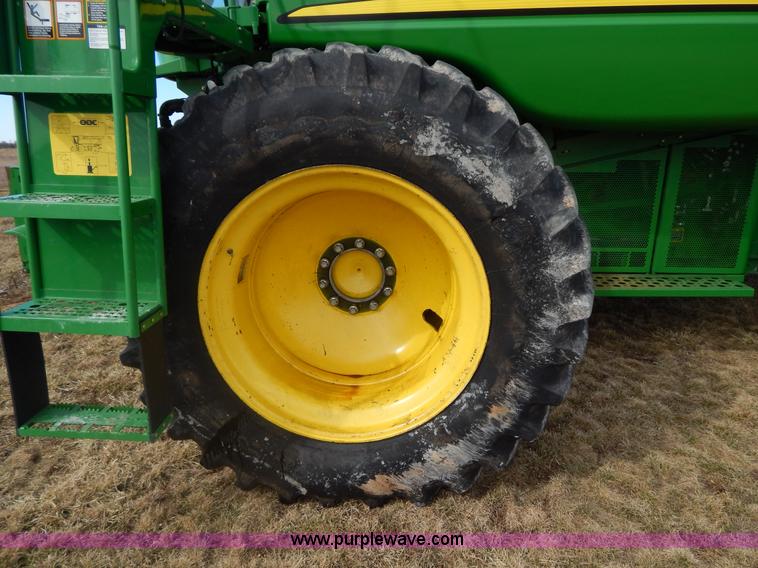 image for item G9362 2010 John Deere 9770 STS 2WD combine