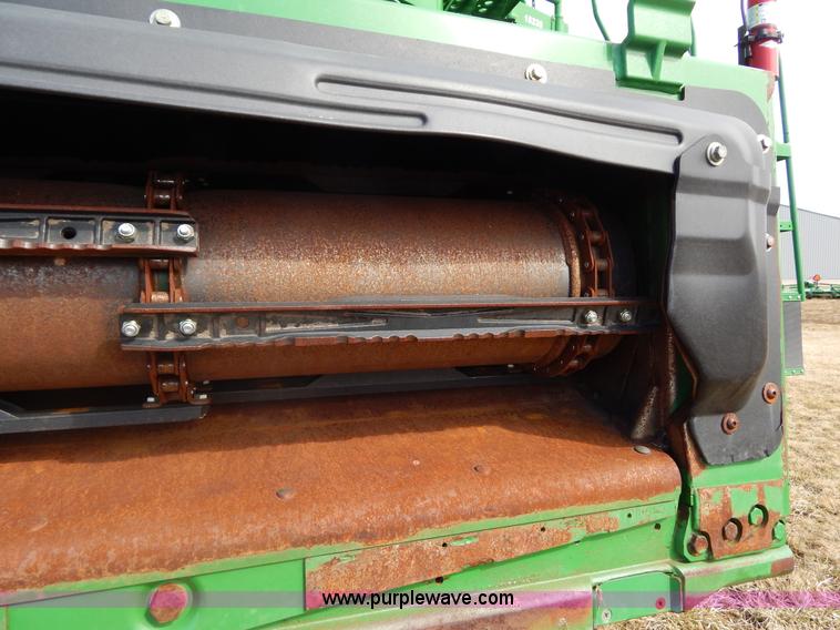 image for item G9362 2010 John Deere 9770 STS 2WD combine