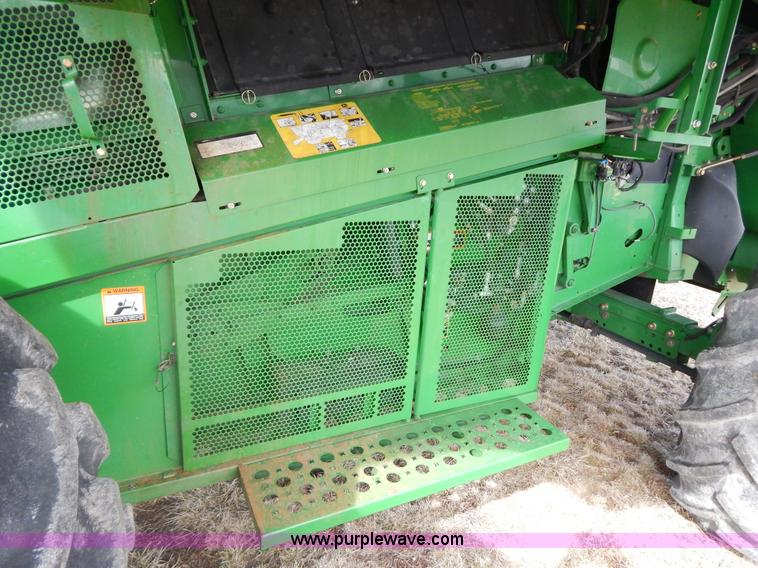 image for item G9362 2010 John Deere 9770 STS 2WD combine
