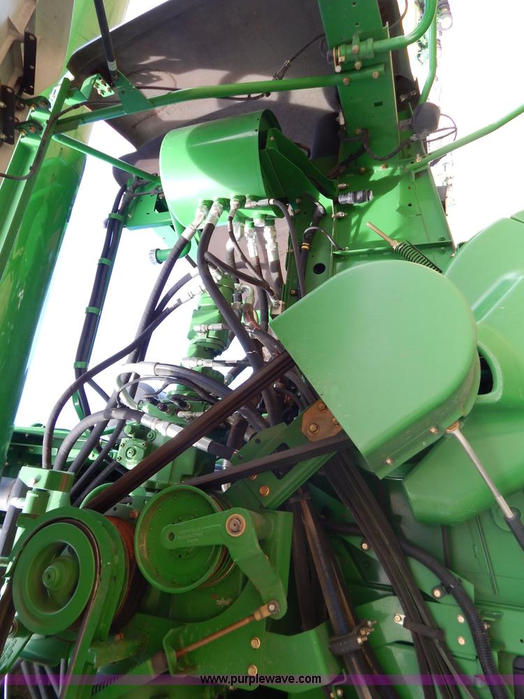 image for item G9362 2010 John Deere 9770 STS 2WD combine