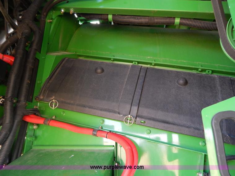 image for item G9362 2010 John Deere 9770 STS 2WD combine