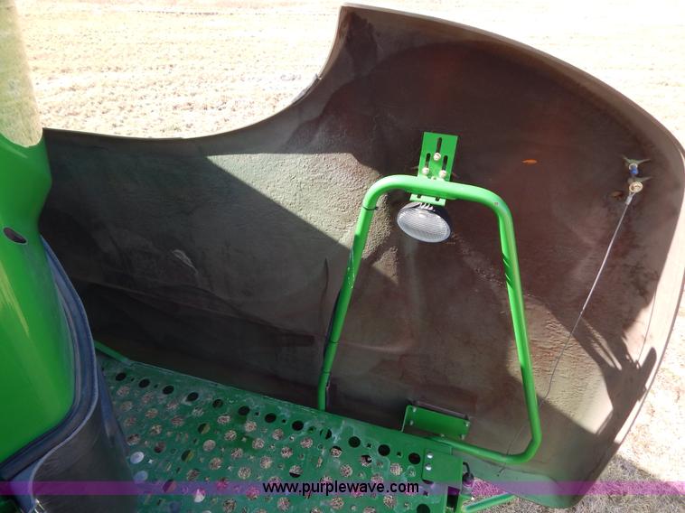 image for item G9362 2010 John Deere 9770 STS 2WD combine
