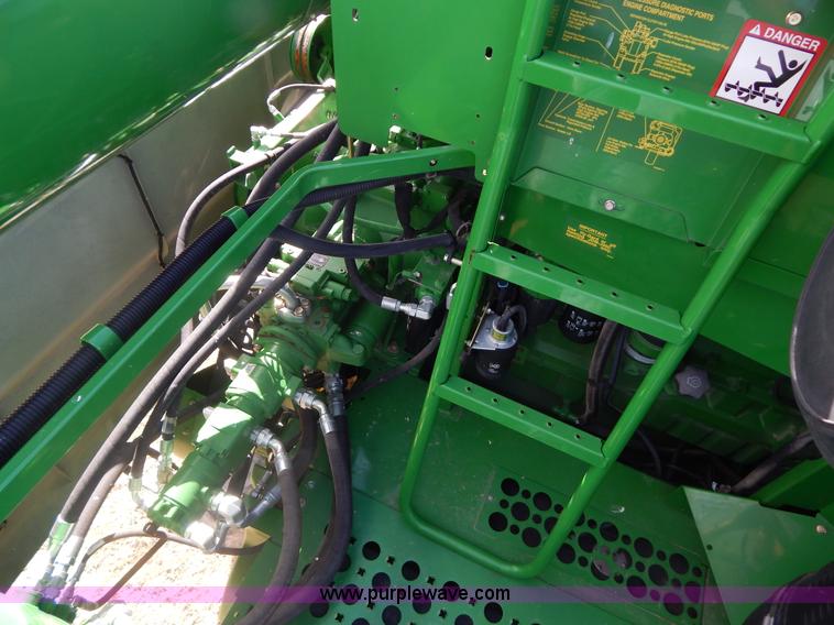image for item G9362 2010 John Deere 9770 STS 2WD combine