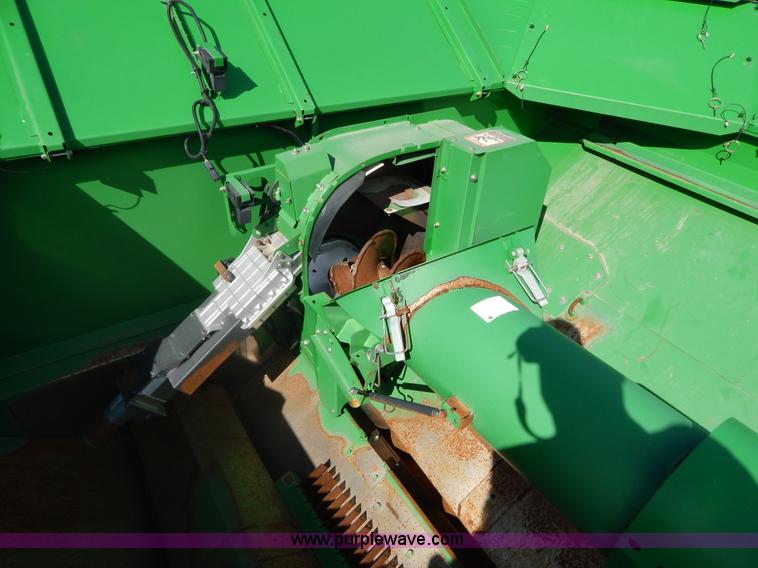 image for item G9362 2010 John Deere 9770 STS 2WD combine