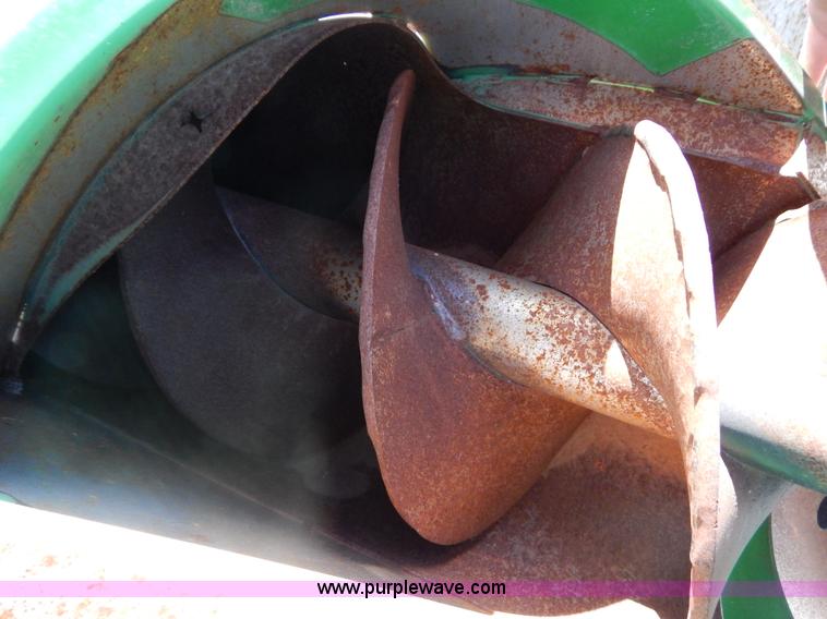 image for item G9362 2010 John Deere 9770 STS 2WD combine