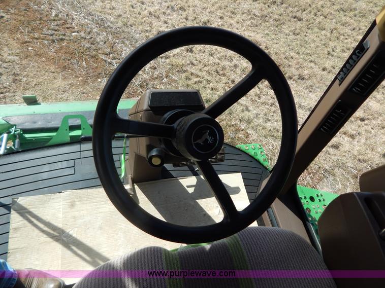 image for item G9362 2010 John Deere 9770 STS 2WD combine