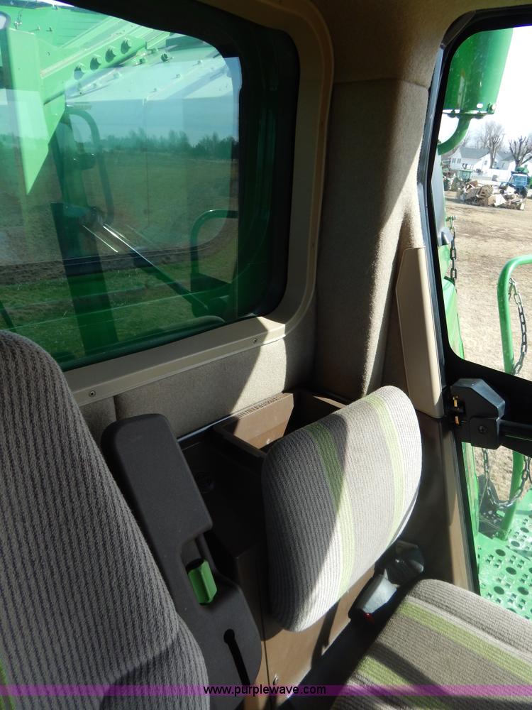 image for item G9362 2010 John Deere 9770 STS 2WD combine